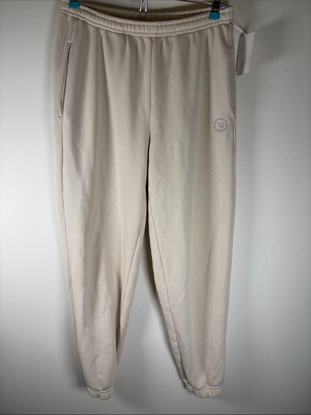 Vuori Sedona Sweatpants Joggers Bone Size XS NEW